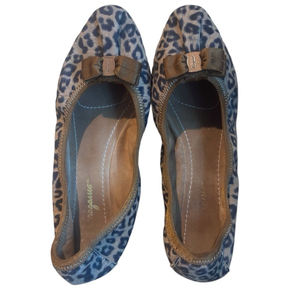 Salvatore Ferragamo Shoes Women's Size 5 Animal Print Flats - Picture 1 of 10